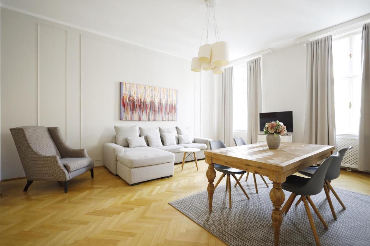 Heymi Apartments Karlsplatz Viena Exterior foto