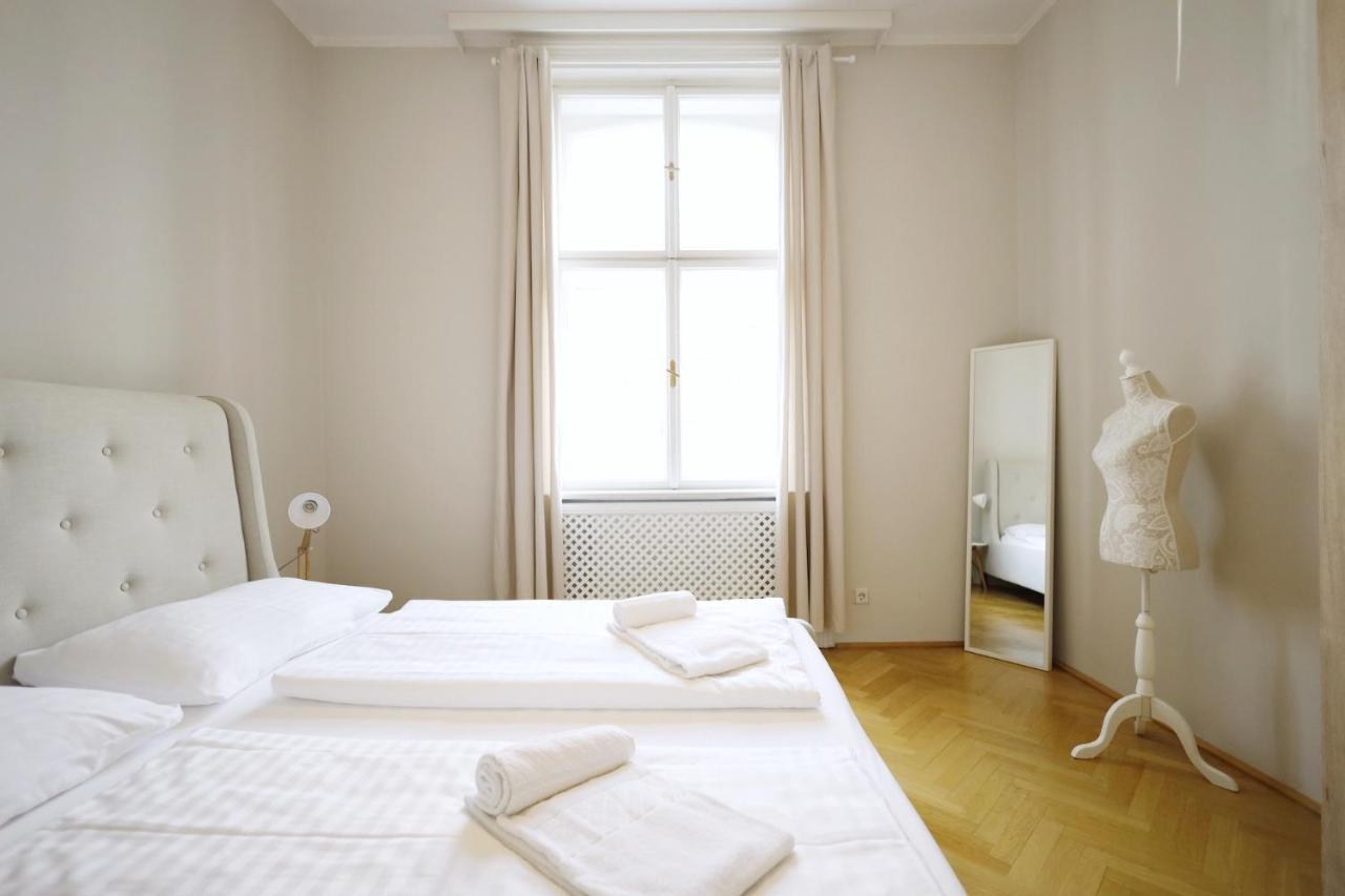 Heymi Apartments Karlsplatz Viena Exterior foto